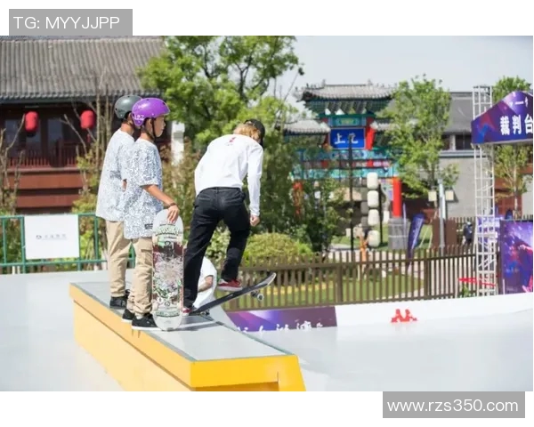 南京飞盘队在世界滑板锦标赛中的团队协作表现精彩纷呈引发热议